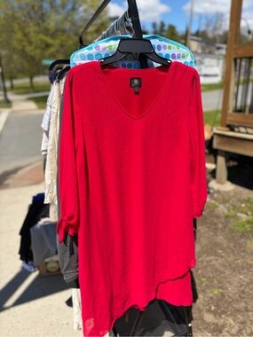 Women’s V-Neck Red dress